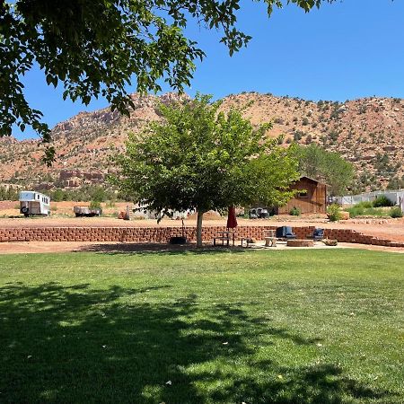 Zion'S Blue Sage Bed & Breakfast Hildale Exteriör bild